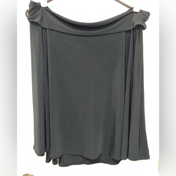 Woman black skirt, size 2X, soft - Picture 4 of 4